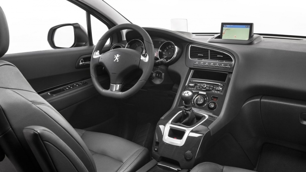 Peugeot_5008_2.0 HDi Premium