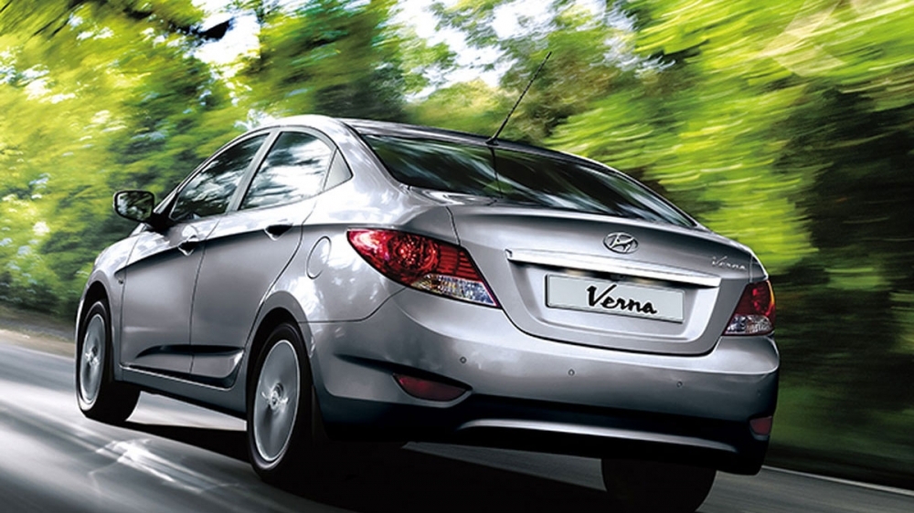 Hyundai_Verna_1.6 小資尊爵版