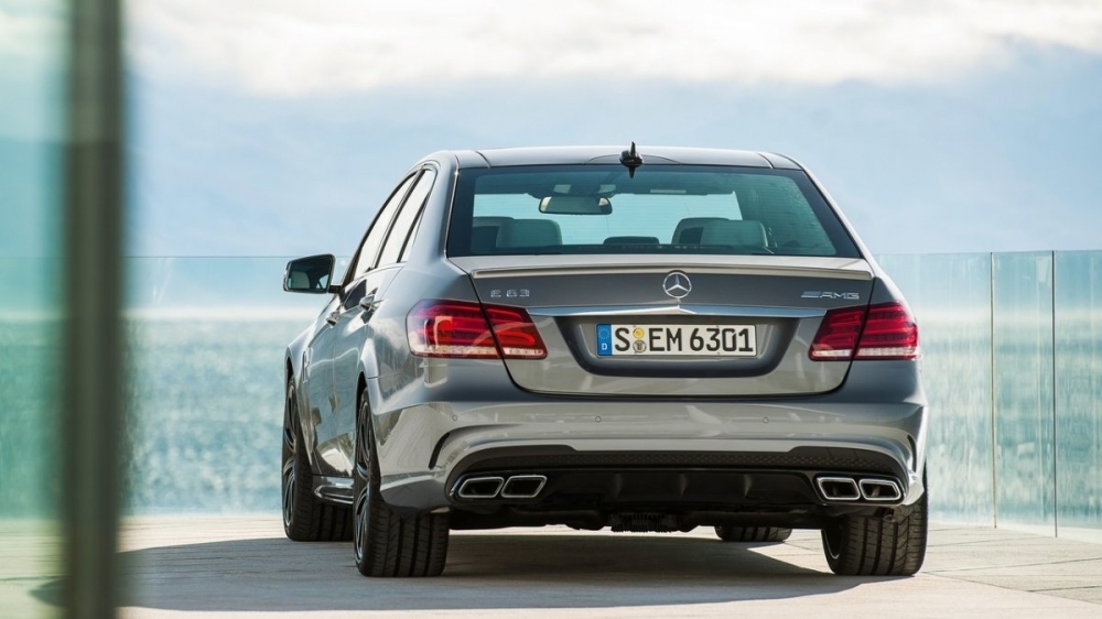 M-Benz_E-Class Sedan_AMG E63 4MATIC