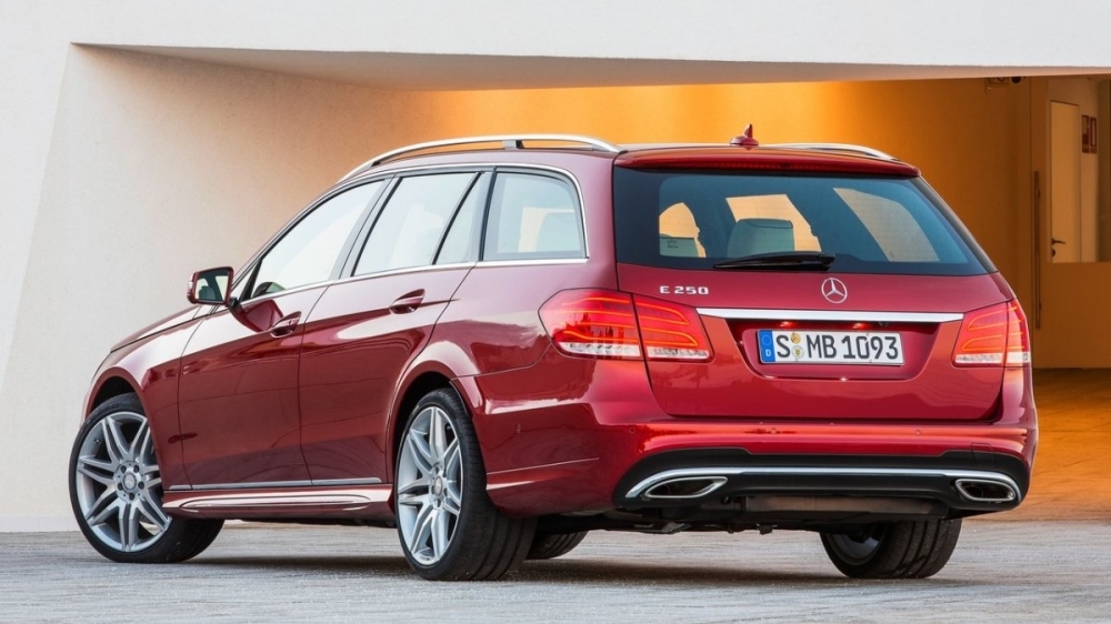 M-Benz_E-Class Estate_E220 BlueTEC Avantgarde