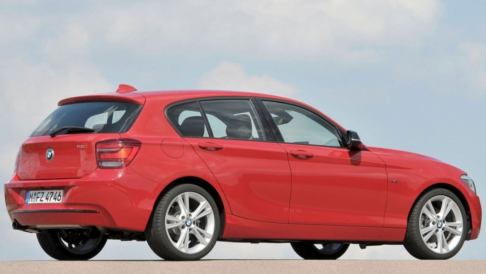 BMW_1-Series_118i Sport Line