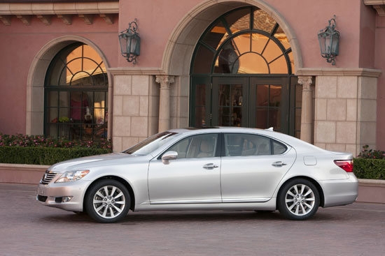 2012 Lexus LS 460L五人座OTTOMAN