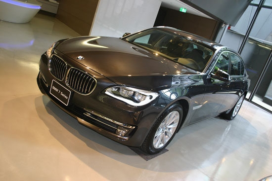 2013 BMW 7-Series 740Li