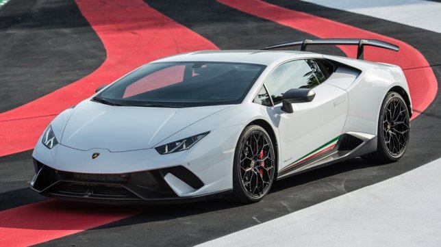 2018 Lamborghini Huracan Coupe Performante