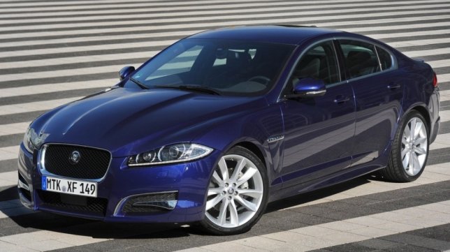 2015 Jaguar XF 2.0i Luxury