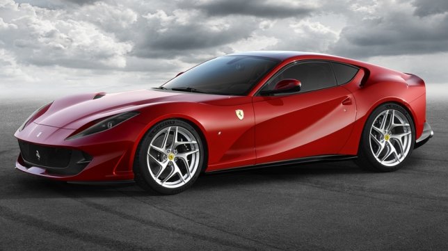 2018 Ferrari 812 Superfast V12