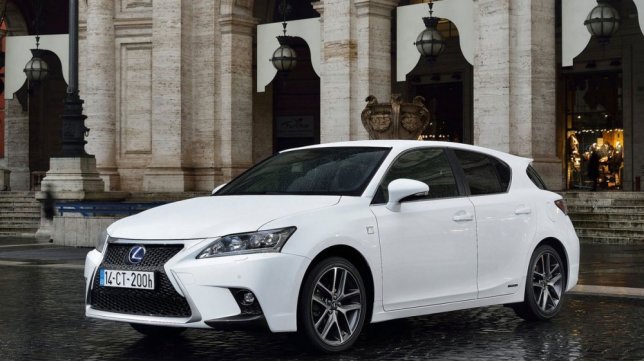 2016 Lexus CT 200h F Sport豪華版