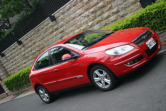 2011 Chery Apola 5D 尊貴型