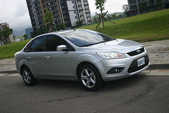 2012 Ford Focus 4D