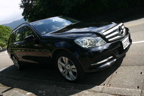 2012 M-Benz C-Class Estate C180 BlueEFFICIENCY Classic