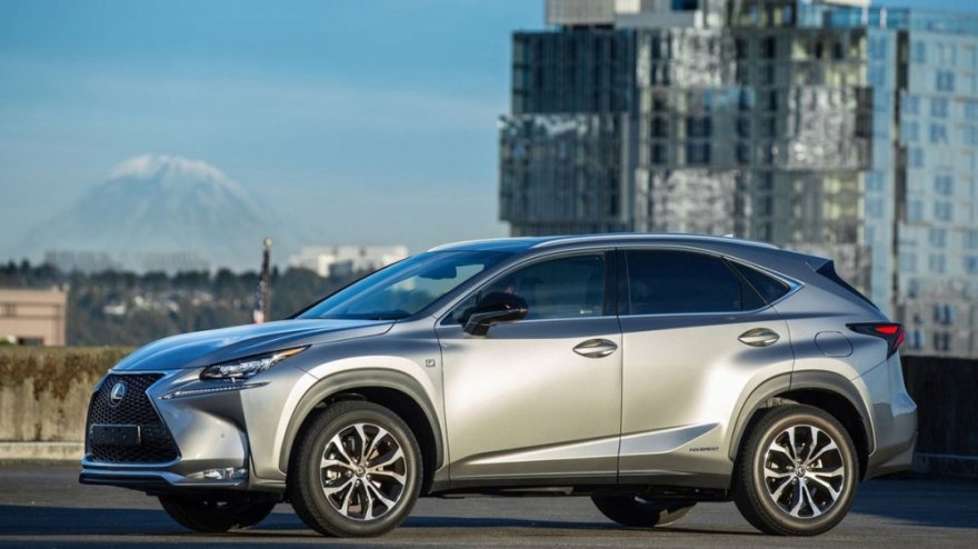 2015 Lexus NX 300h F Sport版