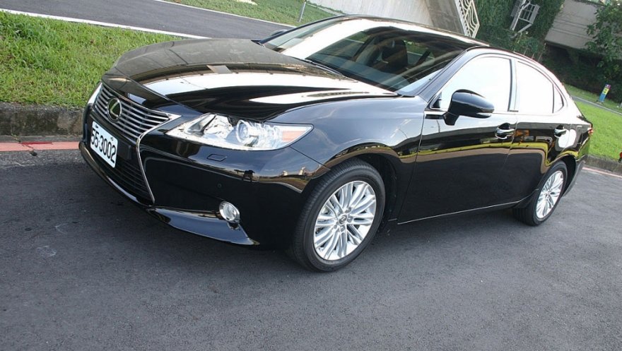 2014 Lexus ES