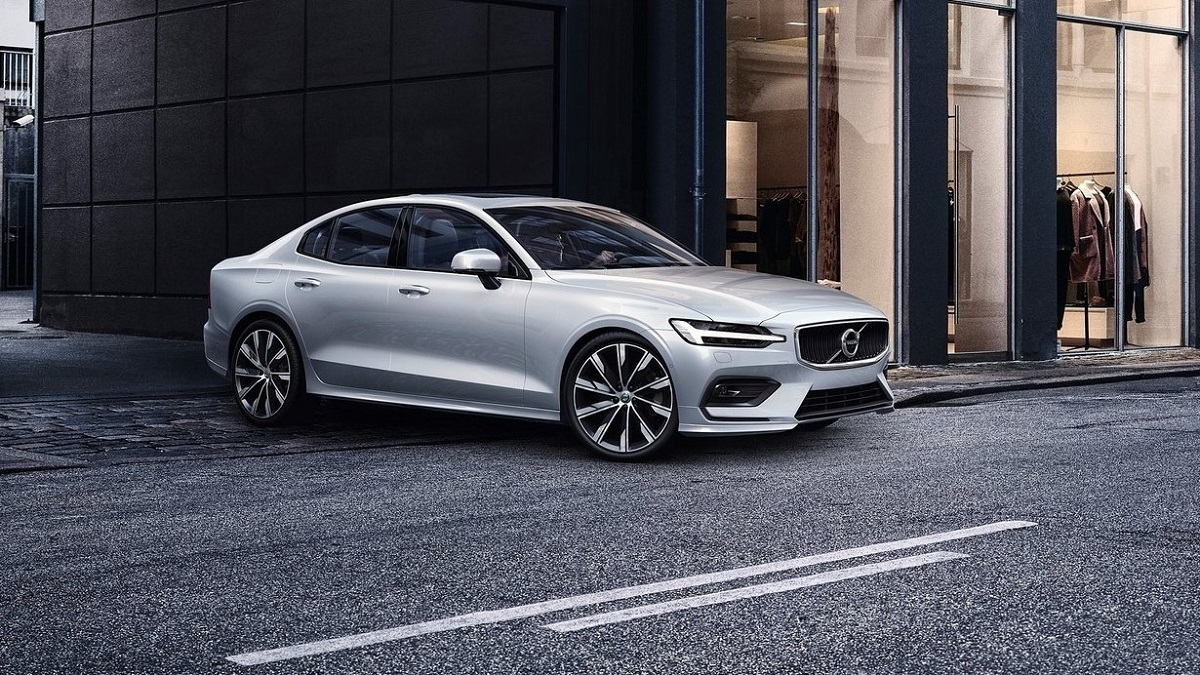 2024 Volvo S60 Plus B4