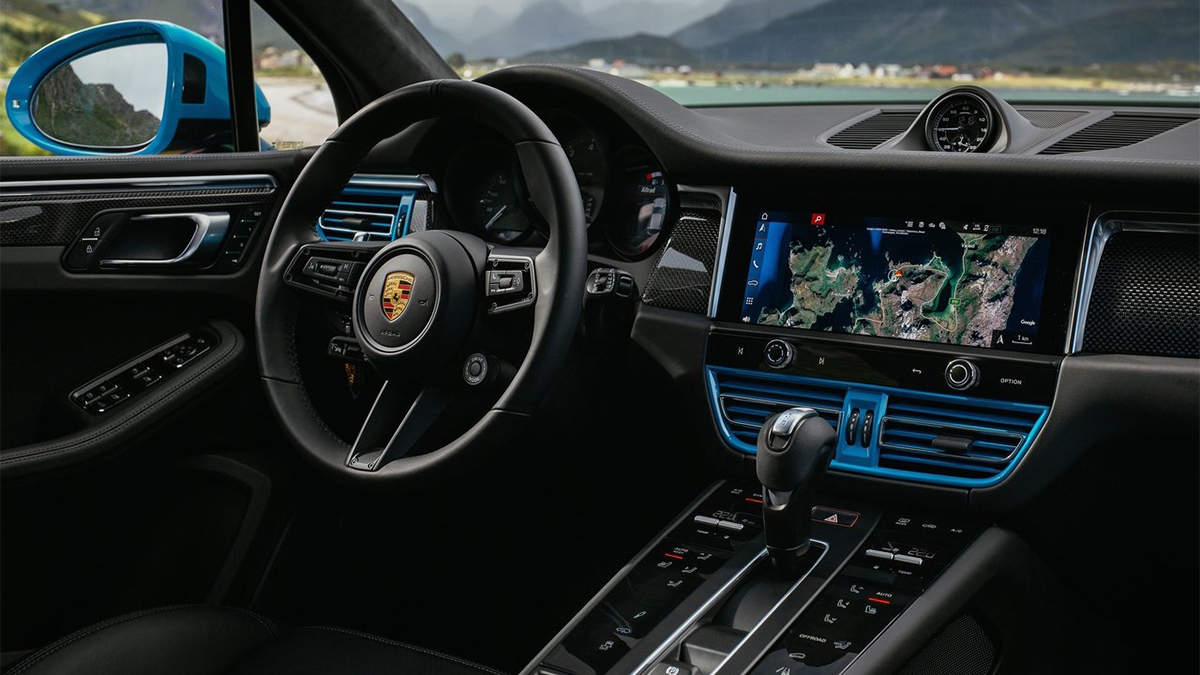 2022 Porsche Macan 2.0T