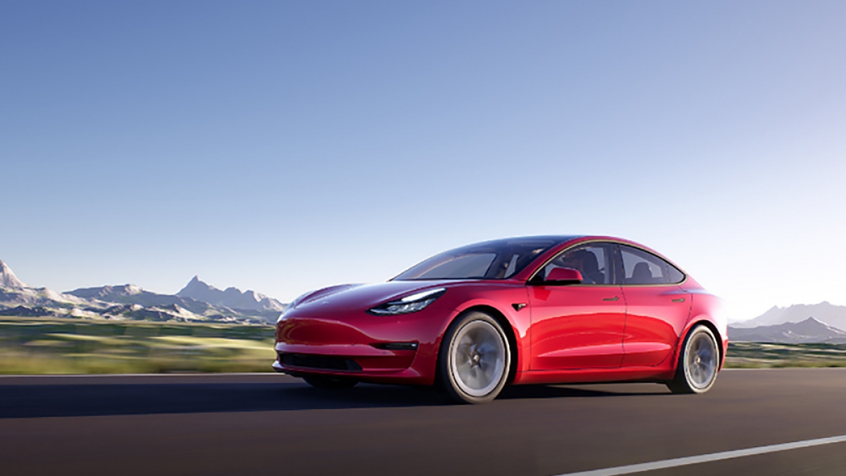 2021 Tesla Model 3 Standard Range Plus