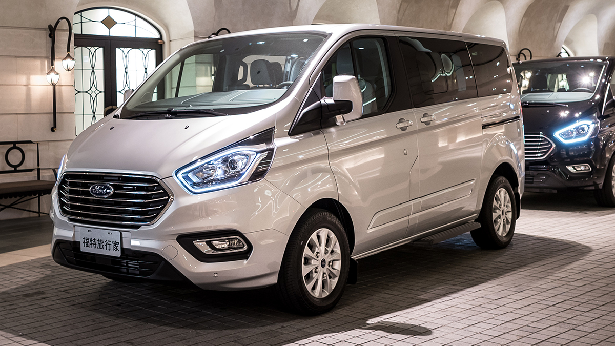 2019 Ford Tourneo Custom 短軸豪華型