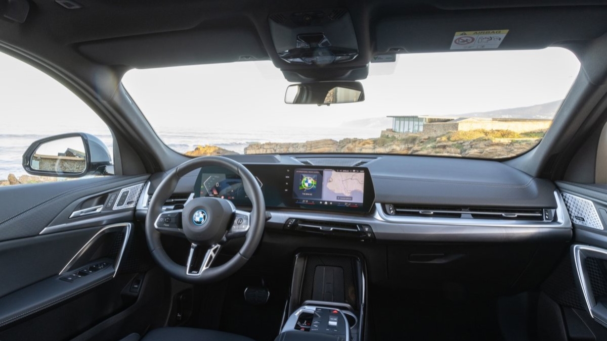 2024 BMW X2 sDrive20i M Sport