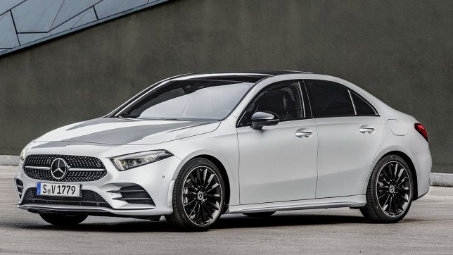 2022 M-Benz A-Class Sedan A180運動版