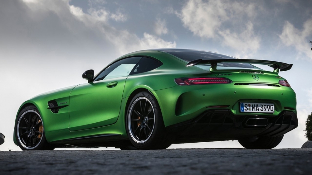 2019 M-Benz AMG GT R 4.0 V8