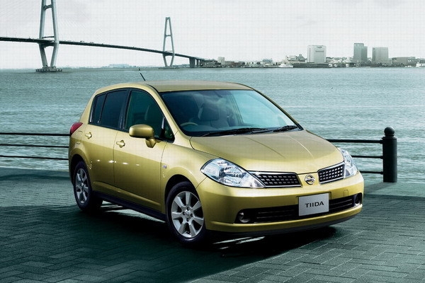 Nissan_Tiida_五門1.8L