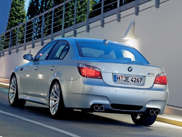 BMW_M5_Sedan