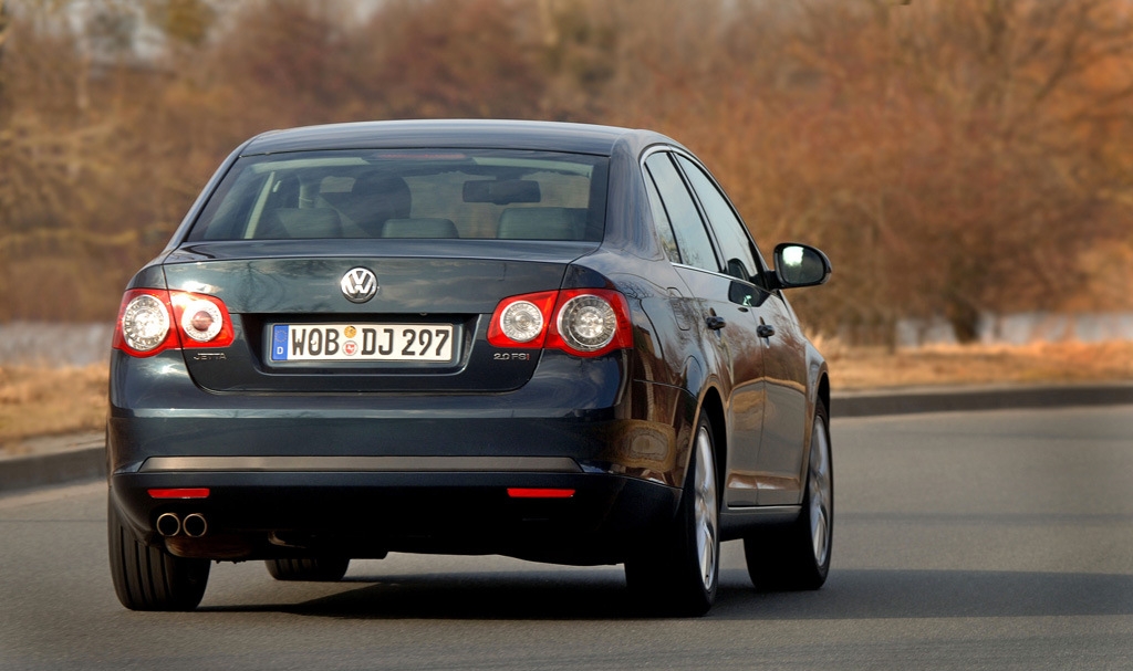 Volkswagen_Jetta_2.0 TDI