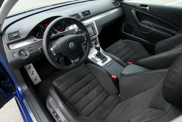 Volkswagen_Passat Variant R36_3.6