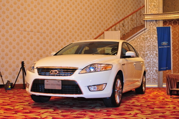 Ford_Mondeo_2.3 汽油經典型