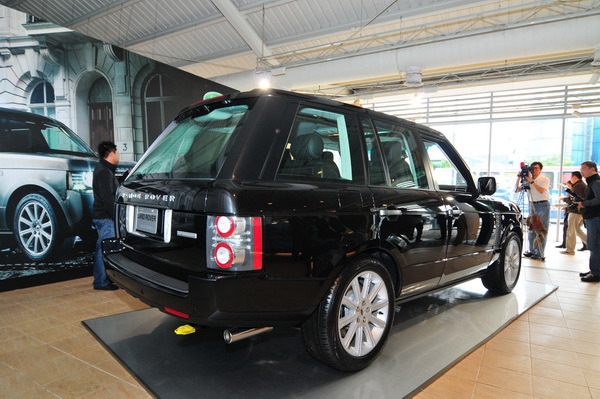 Land Rover_Range Rover_5.0 V8