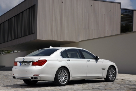 BMW_7-Series_760Li