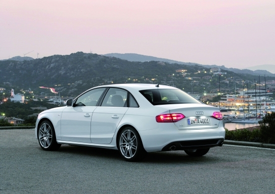 Audi_A4 Sedan_2.0 TFSI