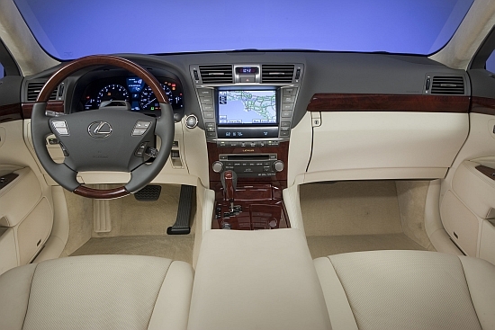 Lexus_LS_460L五人座OTTOMAN