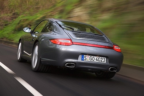 Porsche_911 Carrera 4_Coupe