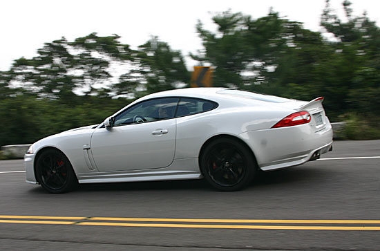 Jaguar_XKR_5.0 V8 SC Speed &amp; Black