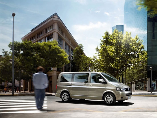 Volkswagen_Multivan_2.0 TSI 4Motion