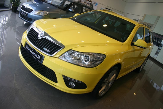 Skoda_Octavia Combi_RS 2.0 TSI