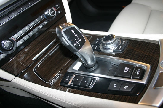 BMW_7-Series_730d