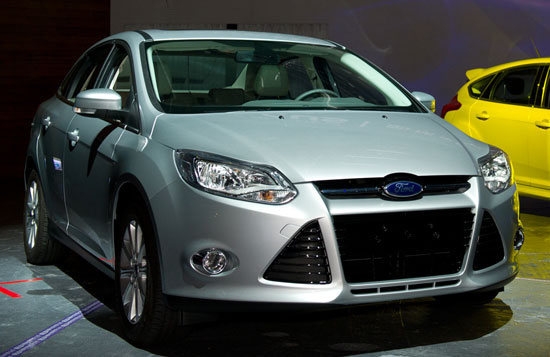 Ford_Focus 4D_1.6汽油豪華型