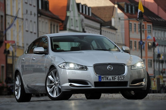 Jaguar_XF_2.0i Luxury