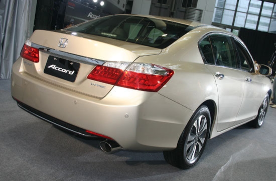 Honda_Accord(NEW)_2.4 VTi Luxury