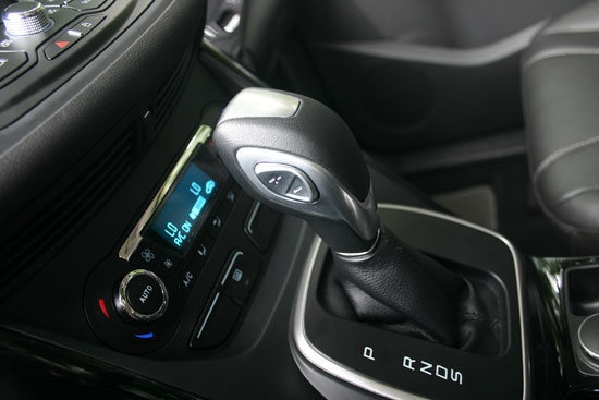 Ford_Kuga_1.6雅緻型