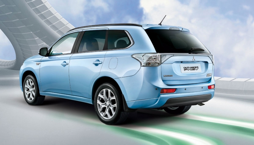 Mitsubishi_Outlander_PHEV