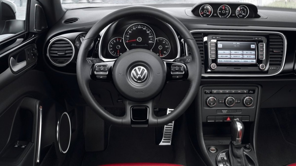 Volkswagen_Beetle_1.4 TSI R-Line