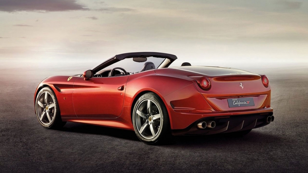 Ferrari_California T_3.8 V8