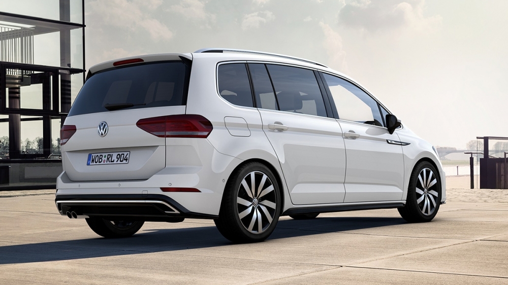 Volkswagen_Touran_330 TDI R-Line