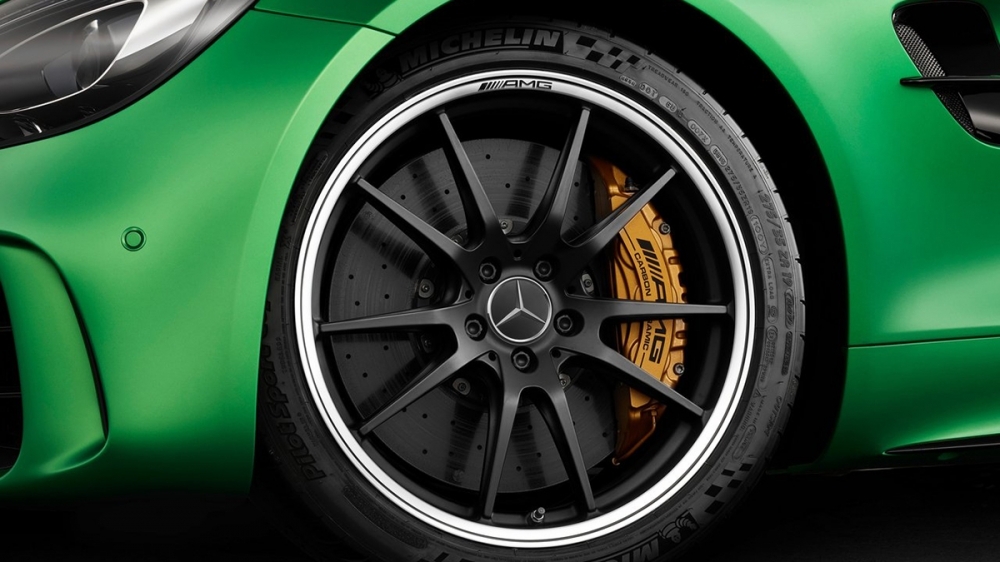 2019 M-Benz AMG GT R 4.0 V8