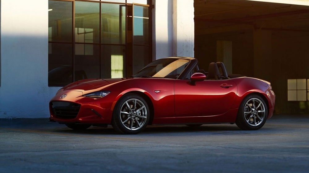 Mazda_MX-5_2.0