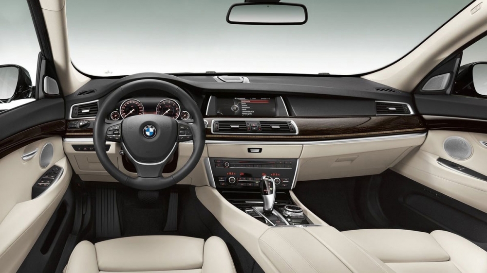 BMW_5-Series GT_530d Luxury Line