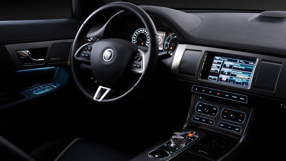 Jaguar_XF_2.2D Luxury