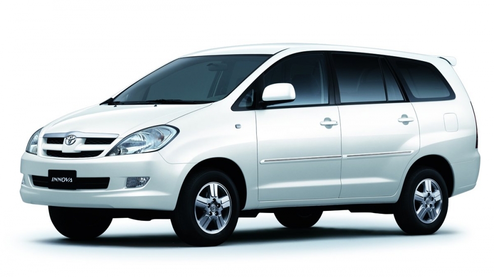 Toyota_Innova_2.0 J自排